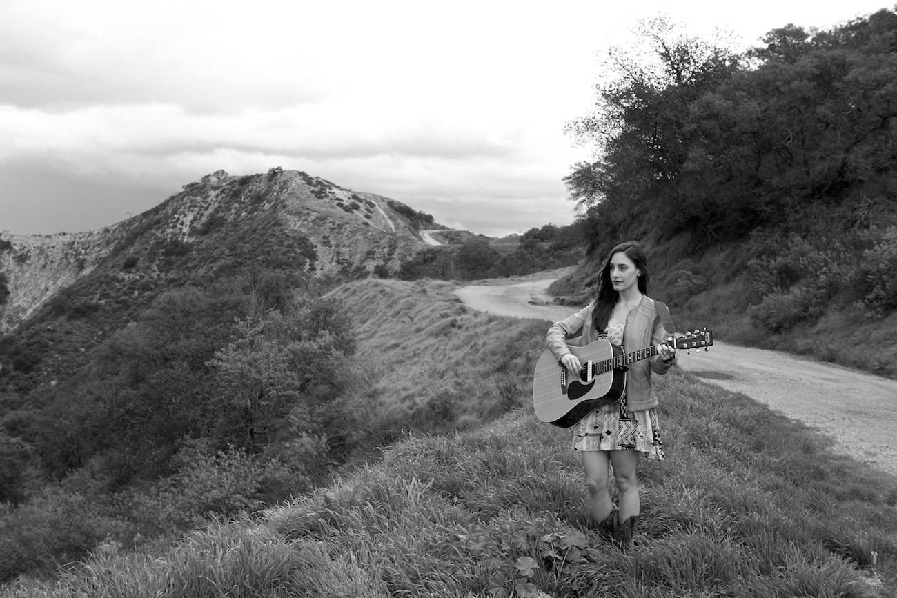 Auni - Songs, Videos and News